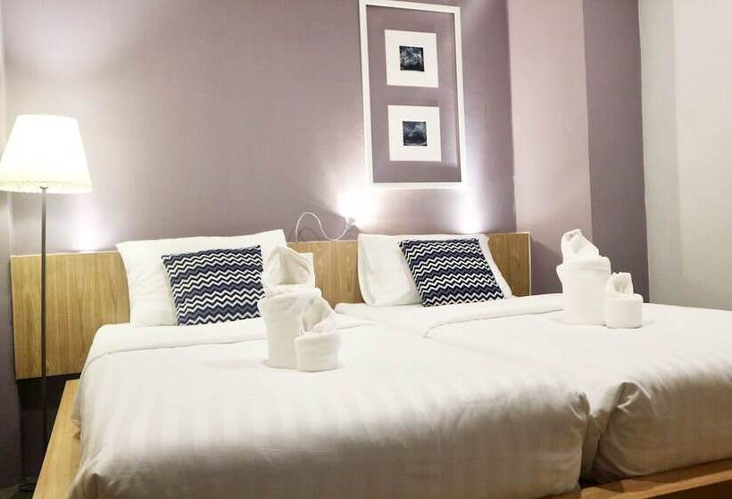 Habitació Superior, Pakta Phuket