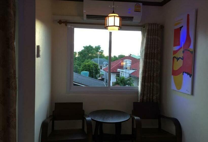 Номер Deluxe, บ้านเกื้อ เดอะ ลิฟวิ่ง