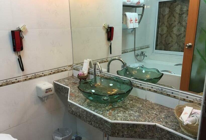 Номер Deluxe, บ้านเกื้อ เดอะ ลิฟวิ่ง