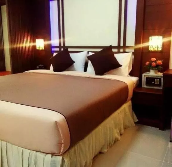 اتاق لوکس, บ้านเกื้อ เดอะ ลิฟวิ่ง