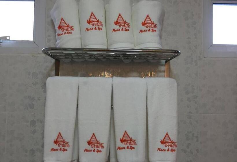 Люкс, บ้านเกื้อ เดอะ ลิฟวิ่ง