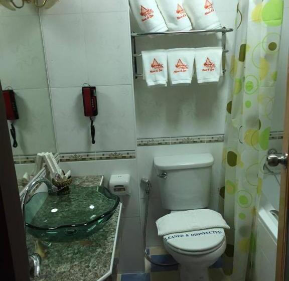 Полулюкс, บ้านเกื้อ เดอะ ลิฟวิ่ง