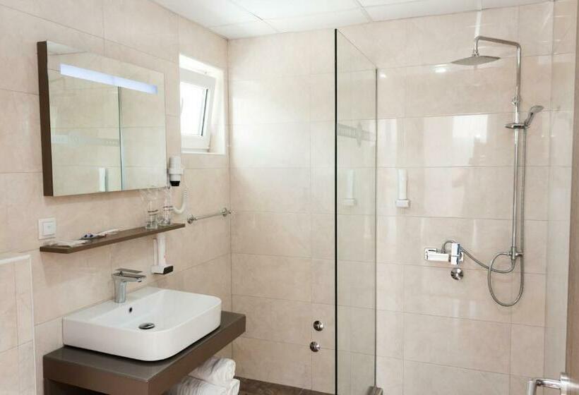 اتاق استاندارد, Bosphorus