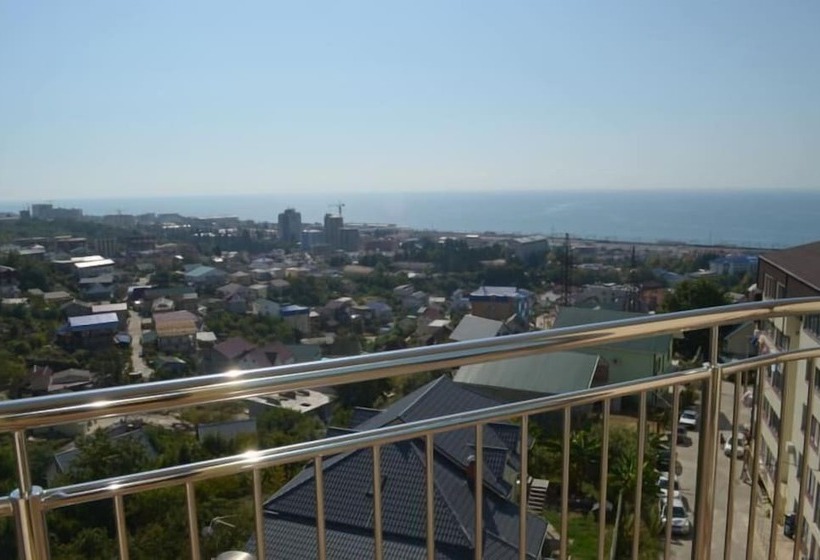 컴포트 룸, Diana Palace