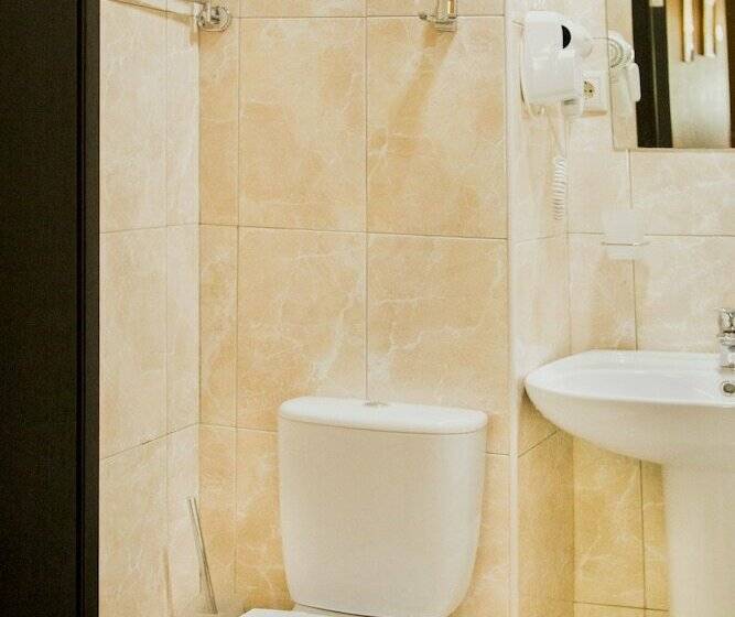 스탠다드 룸, Marianna