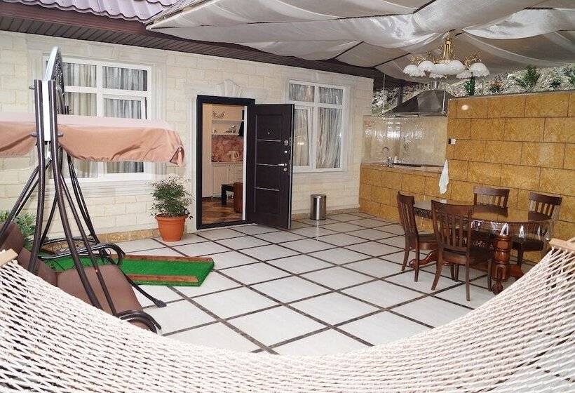 침실 1개 아파트, Marianna