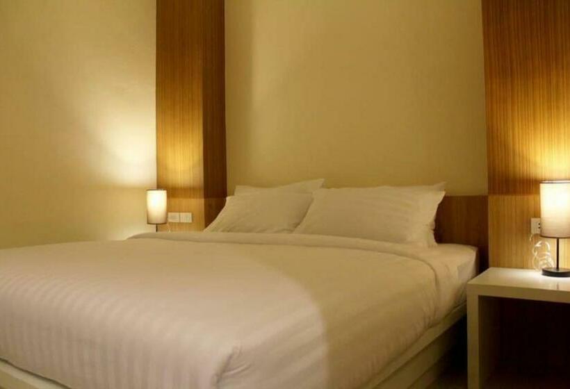 اتاق استاندارد با تخت بزرگ, The Little Nest Phuket