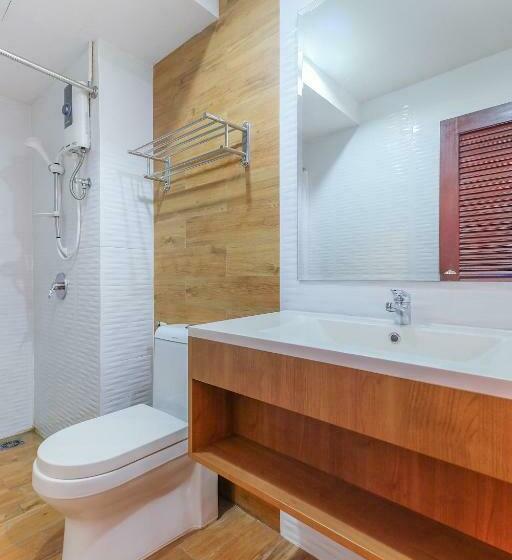 اتاق استاندارد با تخت بزرگ, The Little Nest Phuket