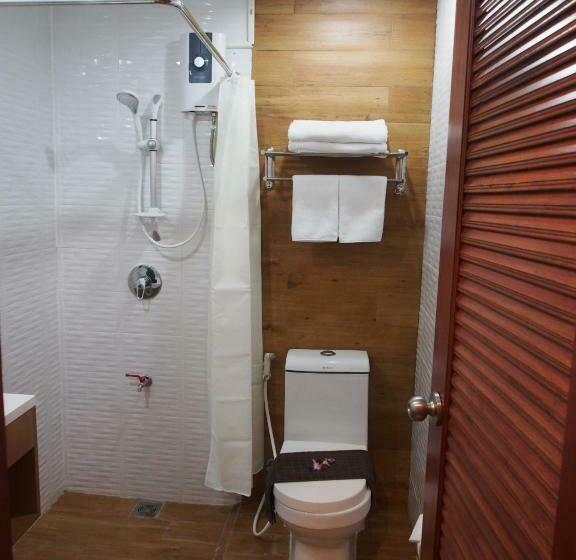 스탠다드 룸 킹사이즈 침대, The Little Nest Phuket