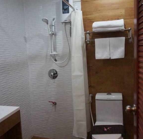 스탠다드 룸, The Little Nest Phuket
