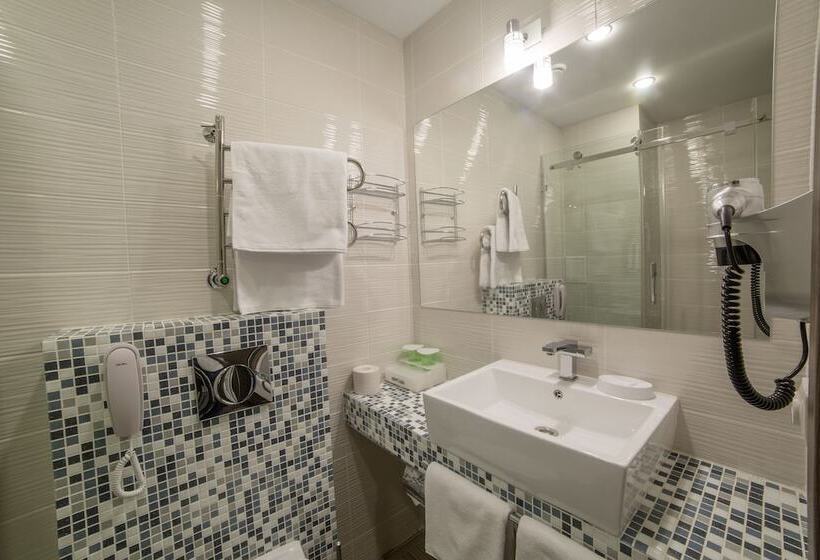 استودیوی استاندارد, Kamarooms Business Hotel & Spa