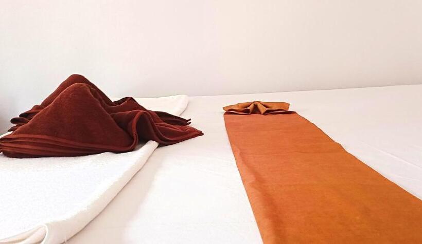 标准平房, Lanta Family Resort