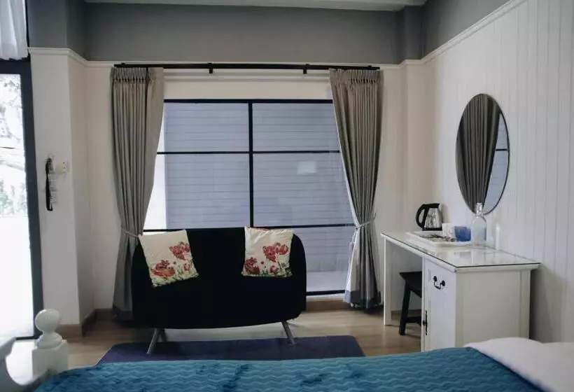 اتاق سوپریور, La Riva Boutique