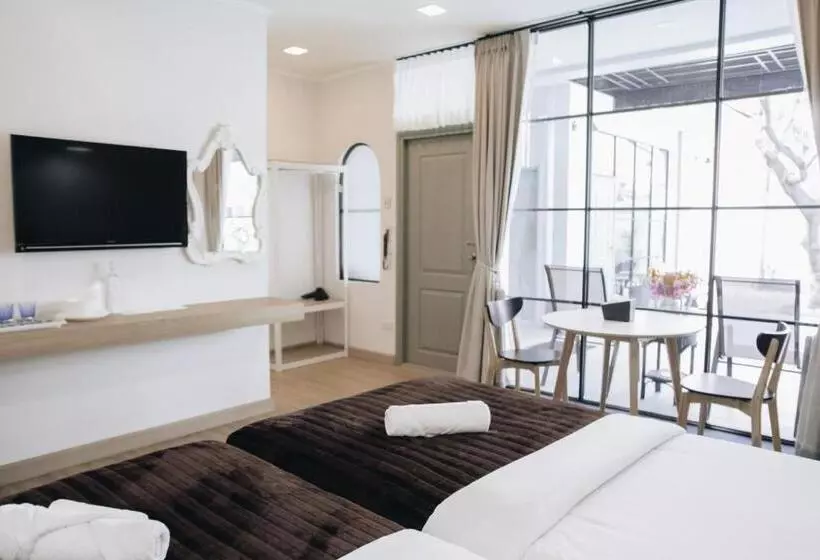 اتاق سوپریور, La Riva Boutique