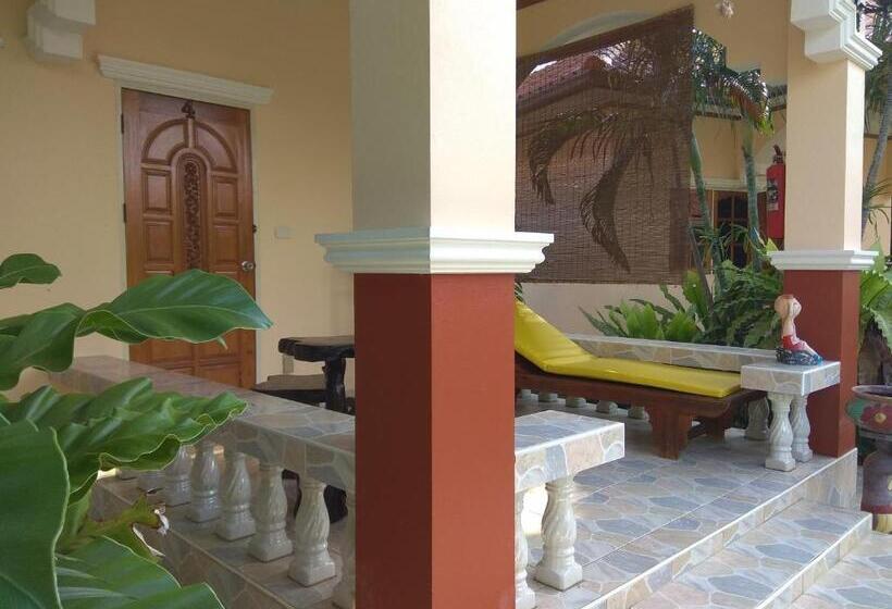 בקתה סטנדרטית, Stella Resort