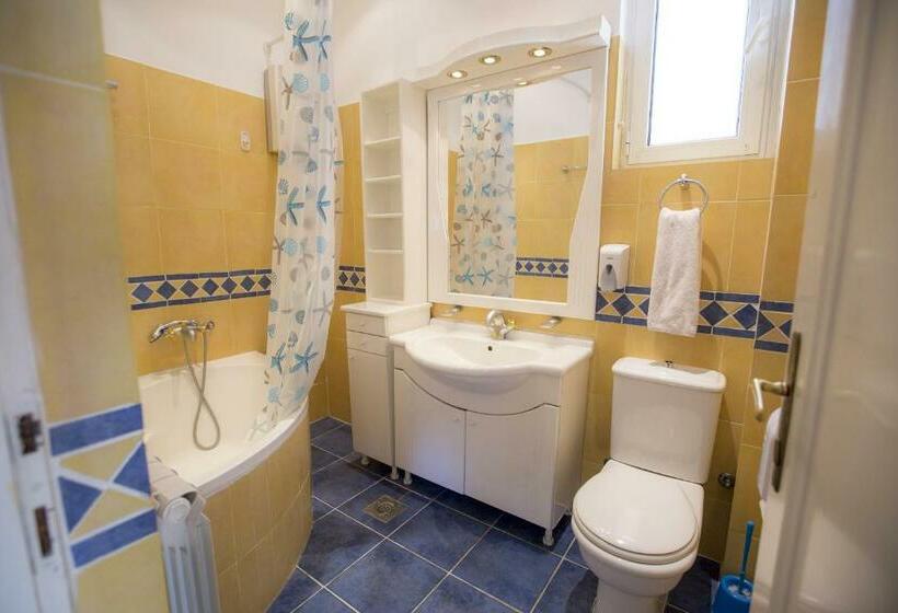 آپارتمان 2 خوابه, Sun Hostel