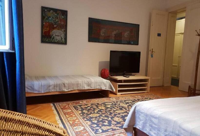 اتاق استاندارد, Sun Hostel