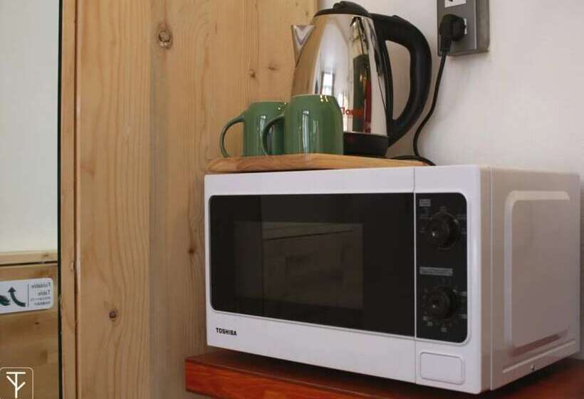 اتاق لوکس, T Boutique Hostel   Hua Lamphong