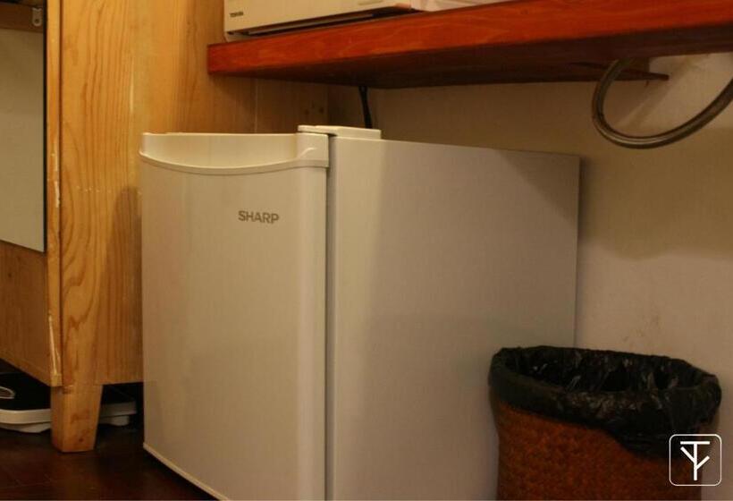 اتاق لوکس, T Boutique Hostel   Hua Lamphong