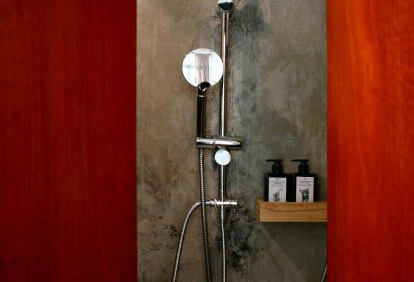 اتاق لوکس, T Boutique Hostel   Hua Lamphong