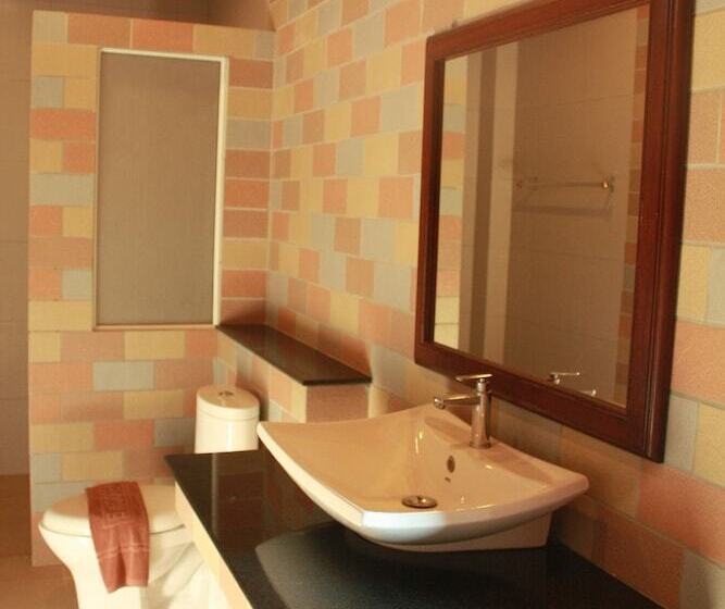 Quarto Deluxe, Waterside Resort