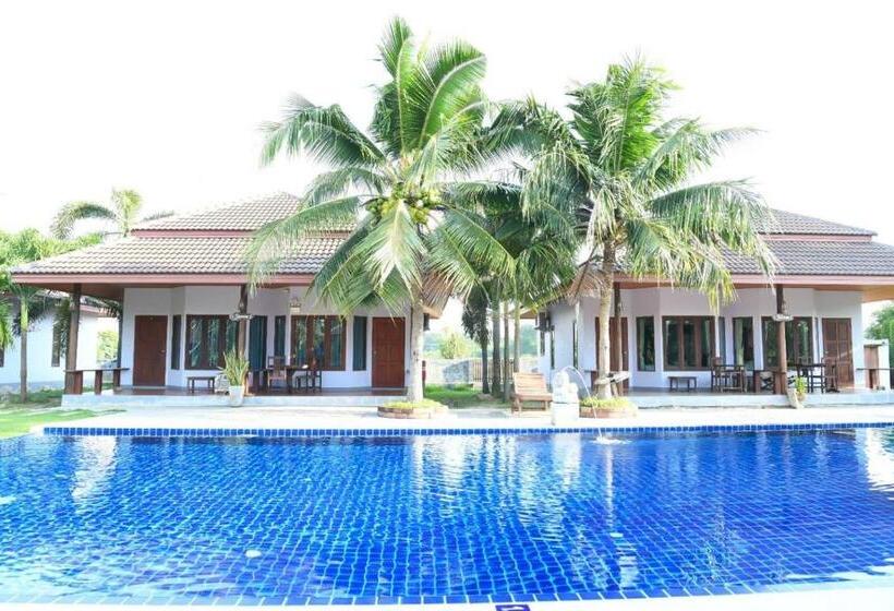 Дом 2 Спальни, Waterside Resort