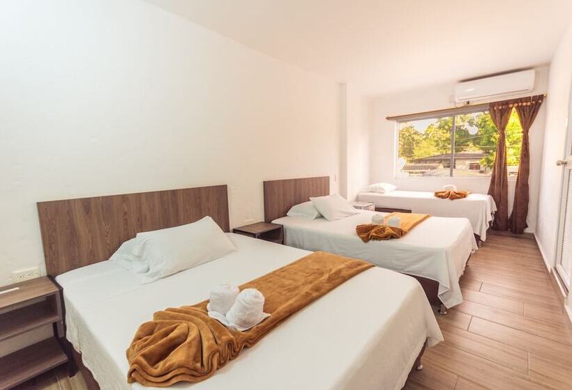 غرفة عائلية, Dellhar Americano By Del Toro