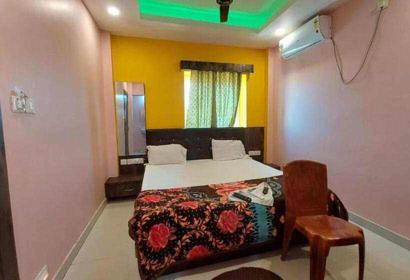 اتاق لوکس, Jagdish Palace Near Puri Sea Beach Best Choice Of Travellers