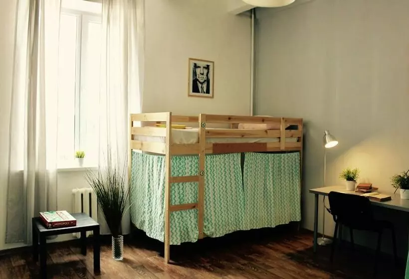 تختخواب در اتاق مشترک, Bla Bla Hostel