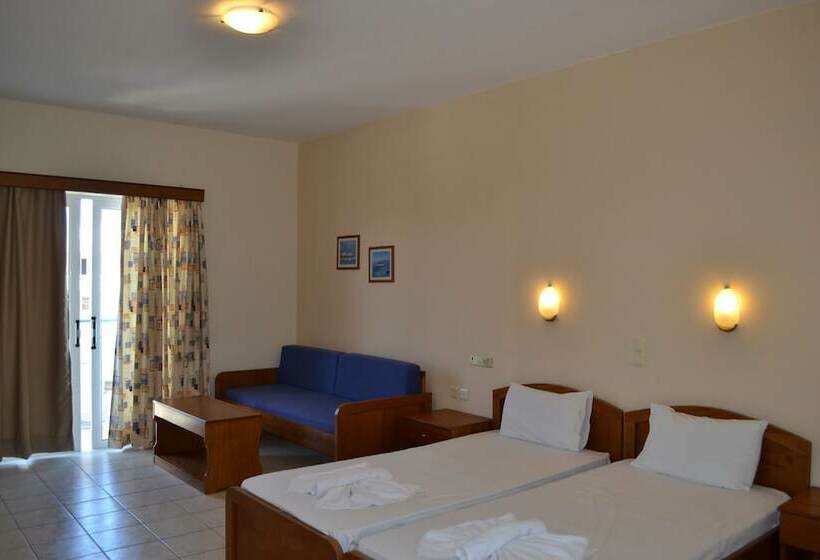 スタンダードスタジオ, Dias Hotel Apartments