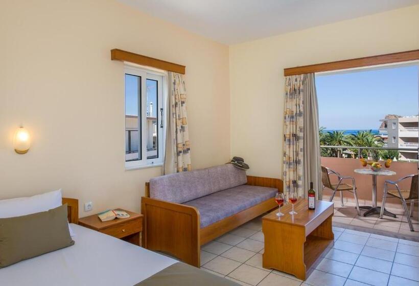 スタンダードスタジオ, Dias Hotel Apartments