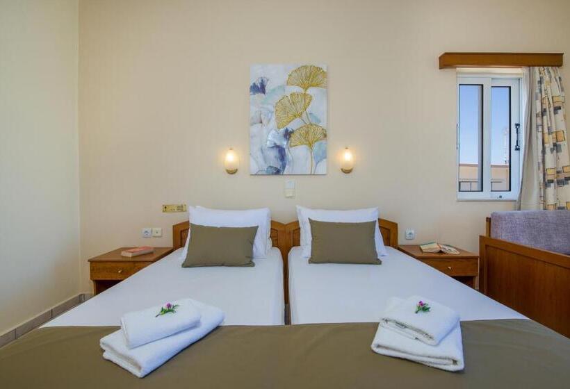 スタンダードスタジオ, Dias Hotel Apartments