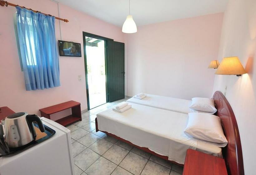 Номер Стандарт, Acharavi Garden