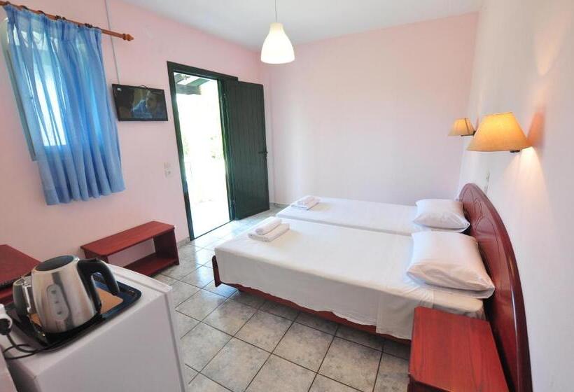 Номер Стандарт, Acharavi Garden