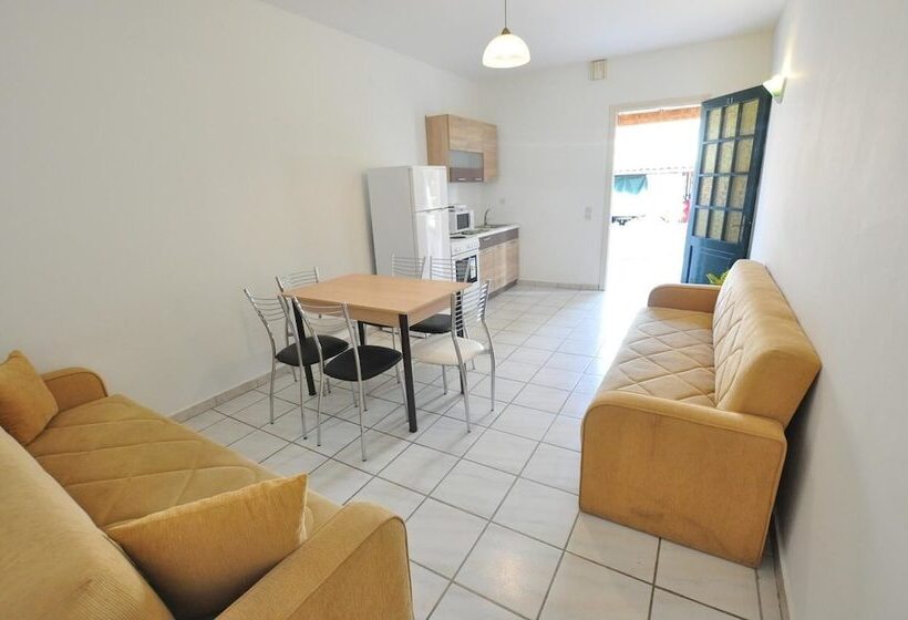 Апартаменты 2 Спальни, Acharavi Garden