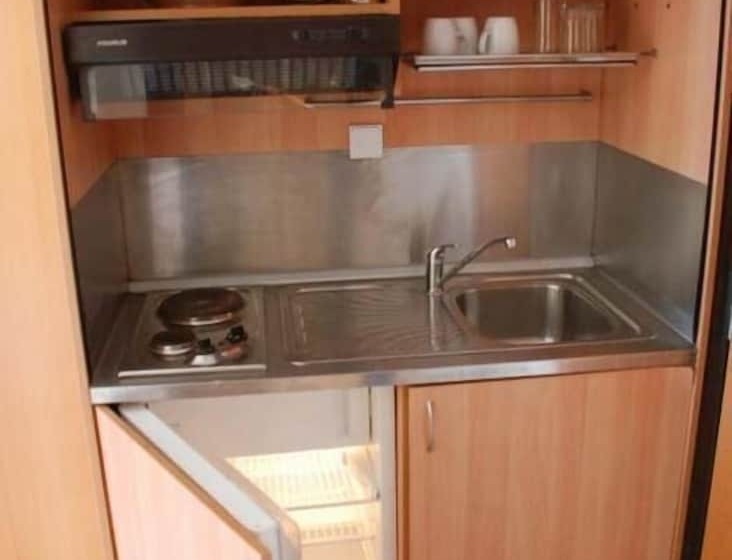 Студия Стандарт, Aloni Hotel Pefkochori