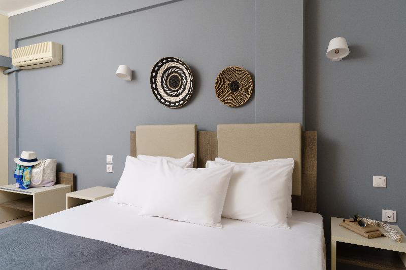 חדר סטנדרט נוף להרים, Calamos Beach Family Club