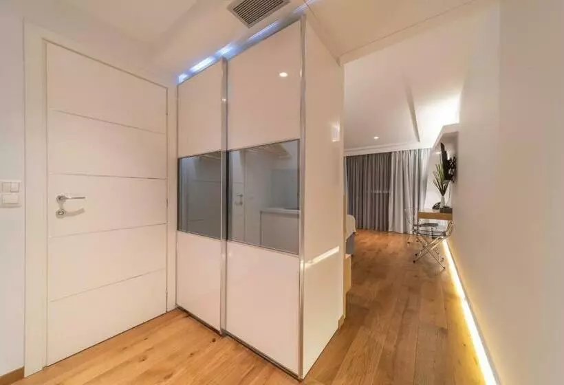 デラックスルーム, City Loft
