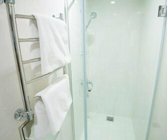 Номер Стандарт, Iskra