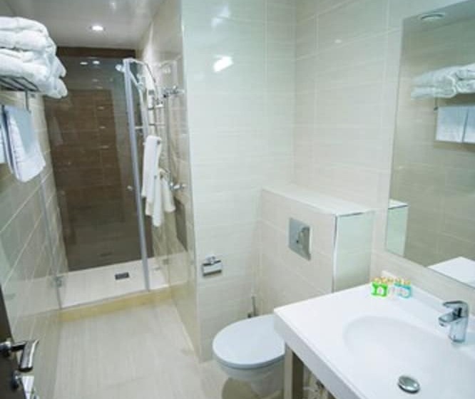 Номер Стандарт, Iskra