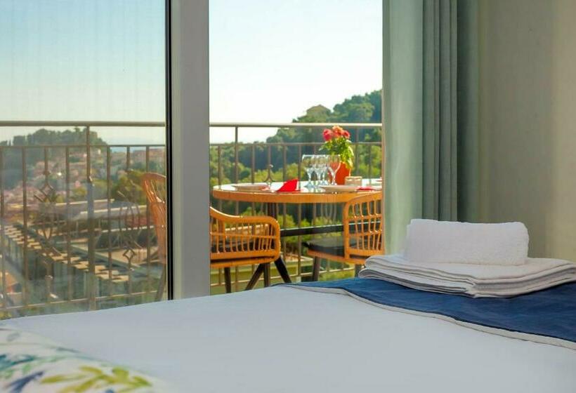 Апартаменты 1 Спальня Вид на Море, Natura Luxury Suites Parga