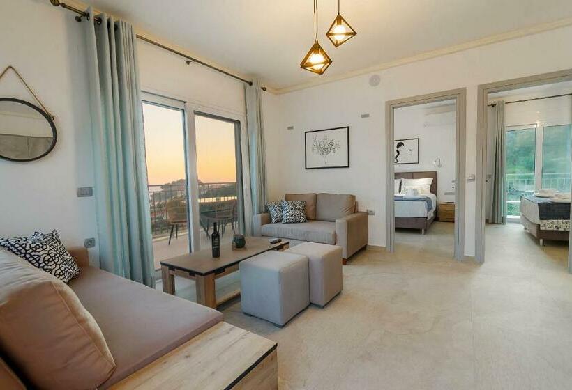 Апартаменты 1 Спальня Вид на Море, Natura Luxury Suites Parga