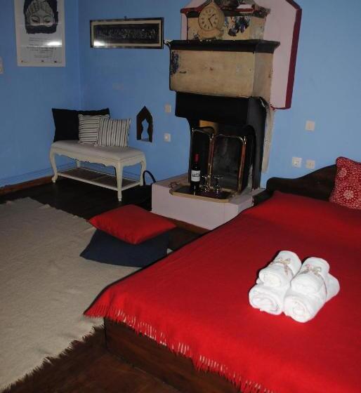 חדר סטנדרט, Orestis House