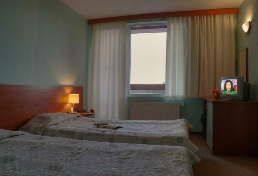 غرفة قياسية, Prespa