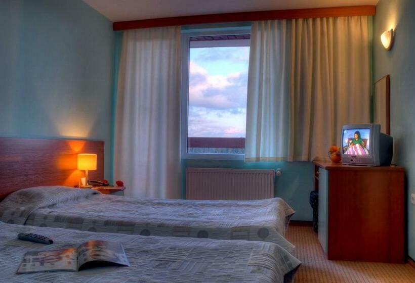 غرفة قياسية, Prespa