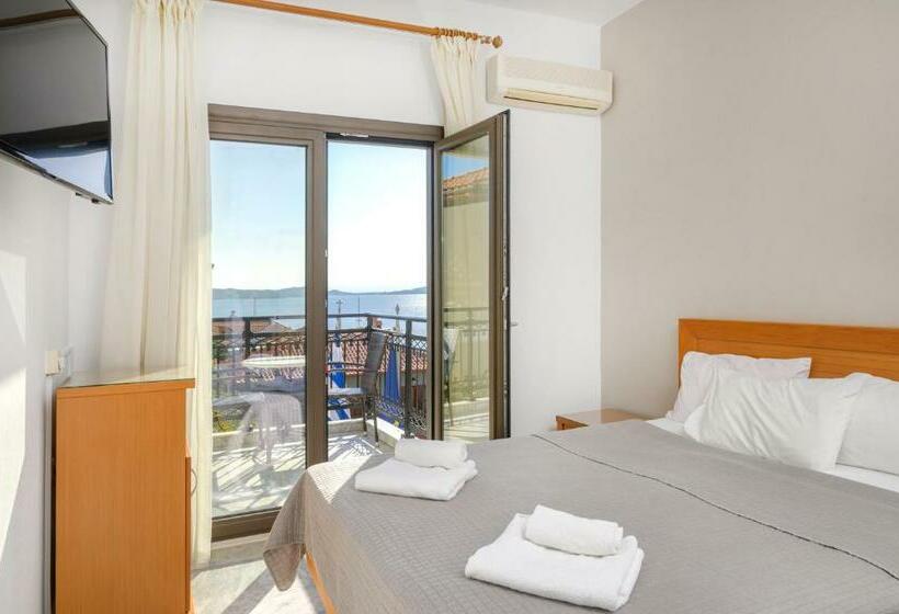 Triple Room Sea View, Sunset