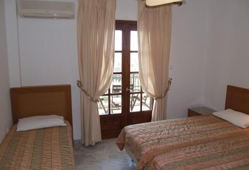 Четырехместный Номер Стандарт Вид на Море, Sunset