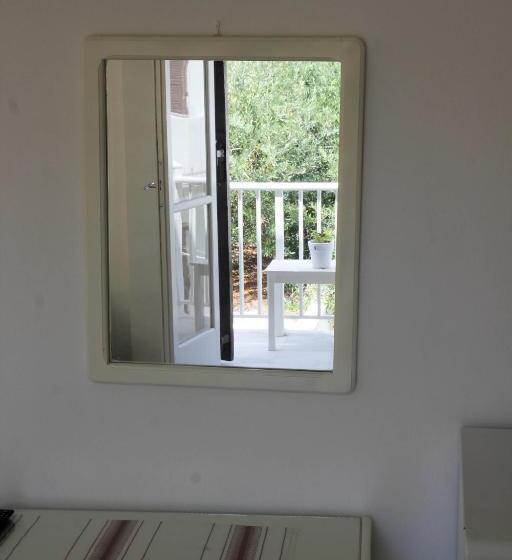 Трехместный Номер Стандарт Вид на Сад, Zannet