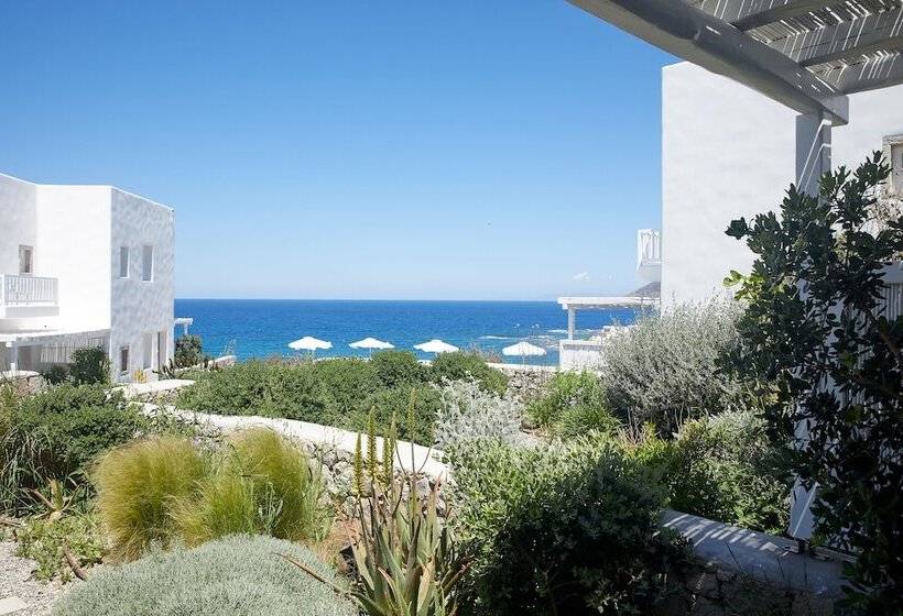 Номер Executive Вид на Море, Milos Breeze Boutique
