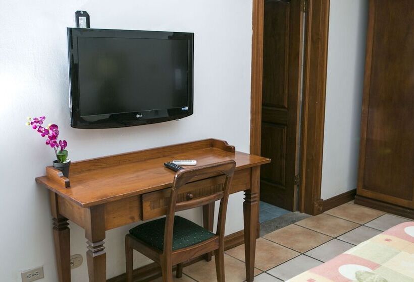 اتاق استاندارد با تخت دوبل, Alamar